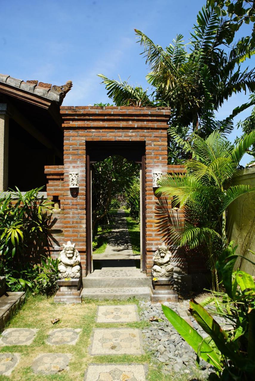 Oma In Guest House Pemuteran Bali - Formerly Dimpil Homestay Экстерьер фото